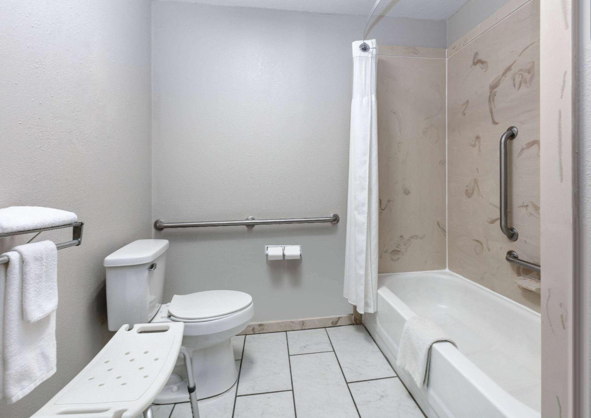 Days Inn Greenville MS Extérieur photo