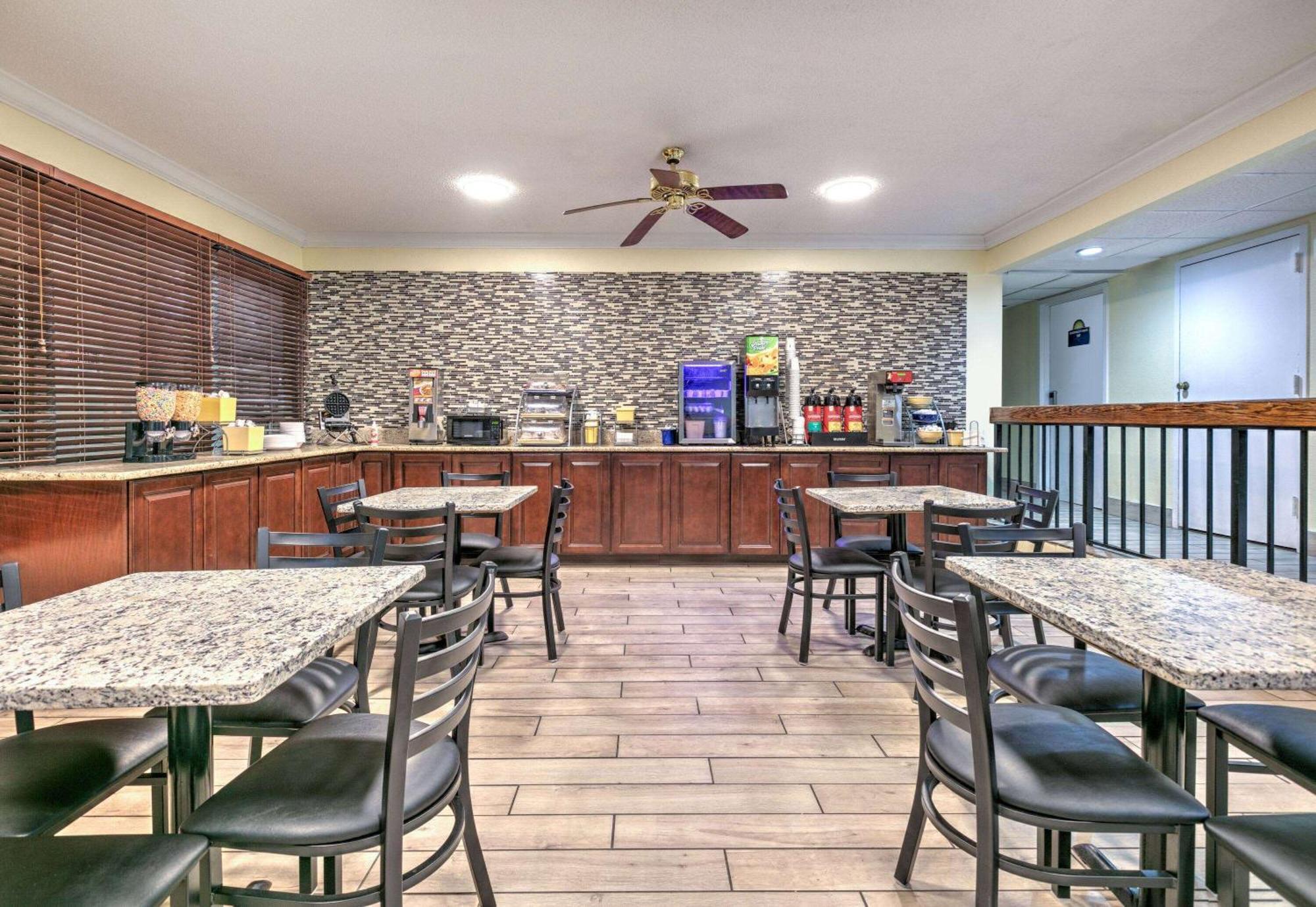 Days Inn Greenville MS Extérieur photo