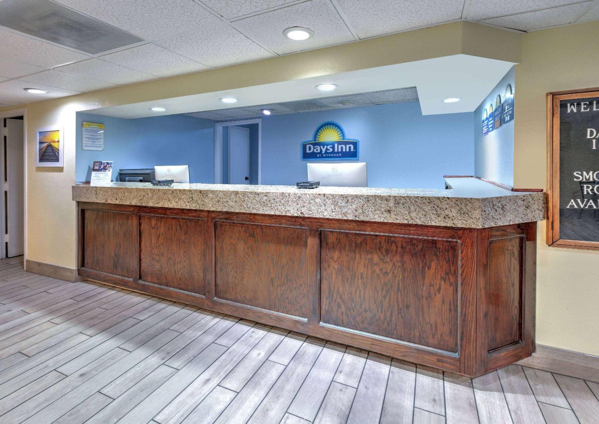 Days Inn Greenville MS Extérieur photo