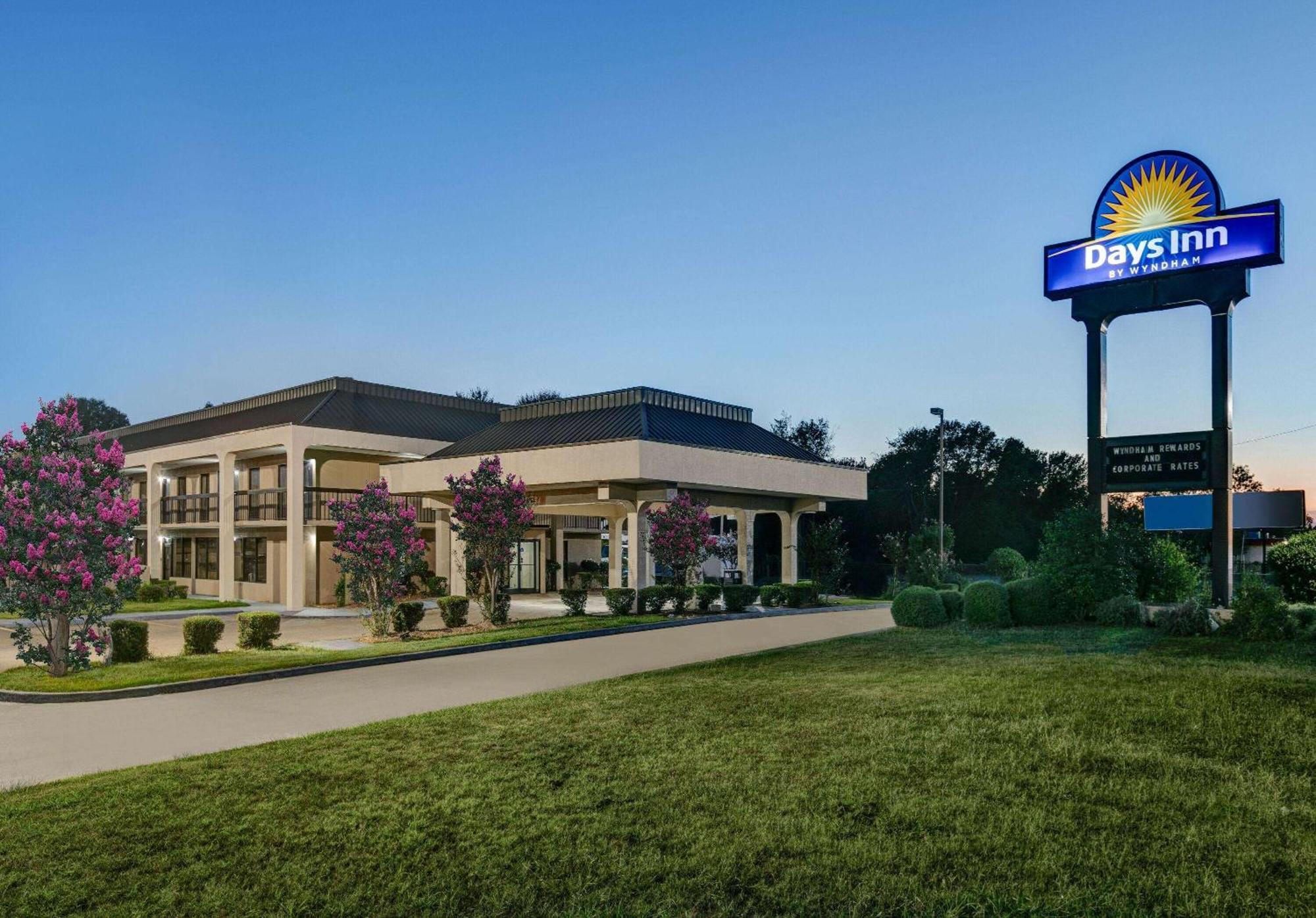Days Inn Greenville MS Extérieur photo